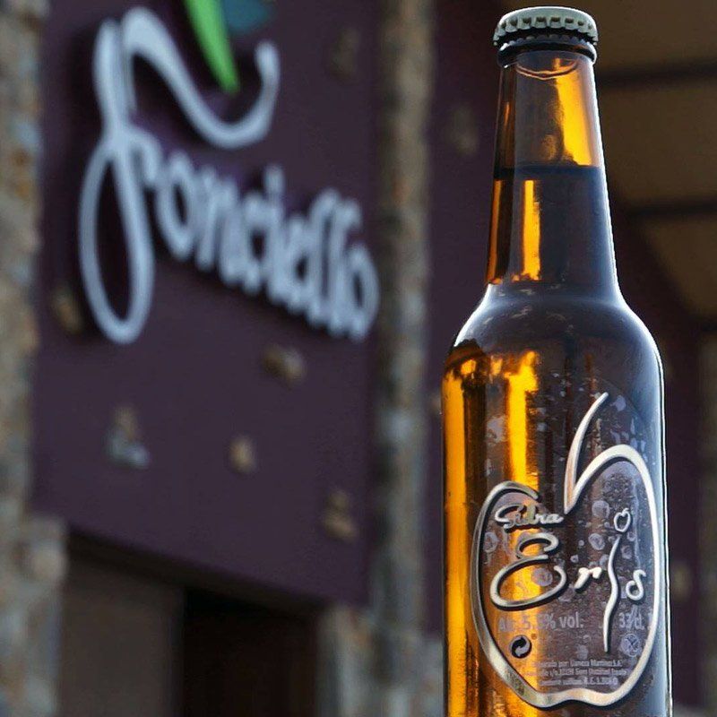 Caja de 12 botellines de 33 cl.